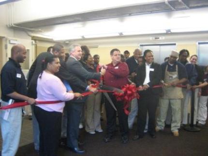 RibbonCutting12.jpg